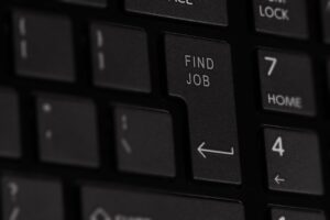 名古屋で保育士の時短正社員求人を見つけるにはどうすればいい？